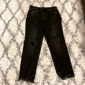 Size 30 people straight leg black wash with distressing